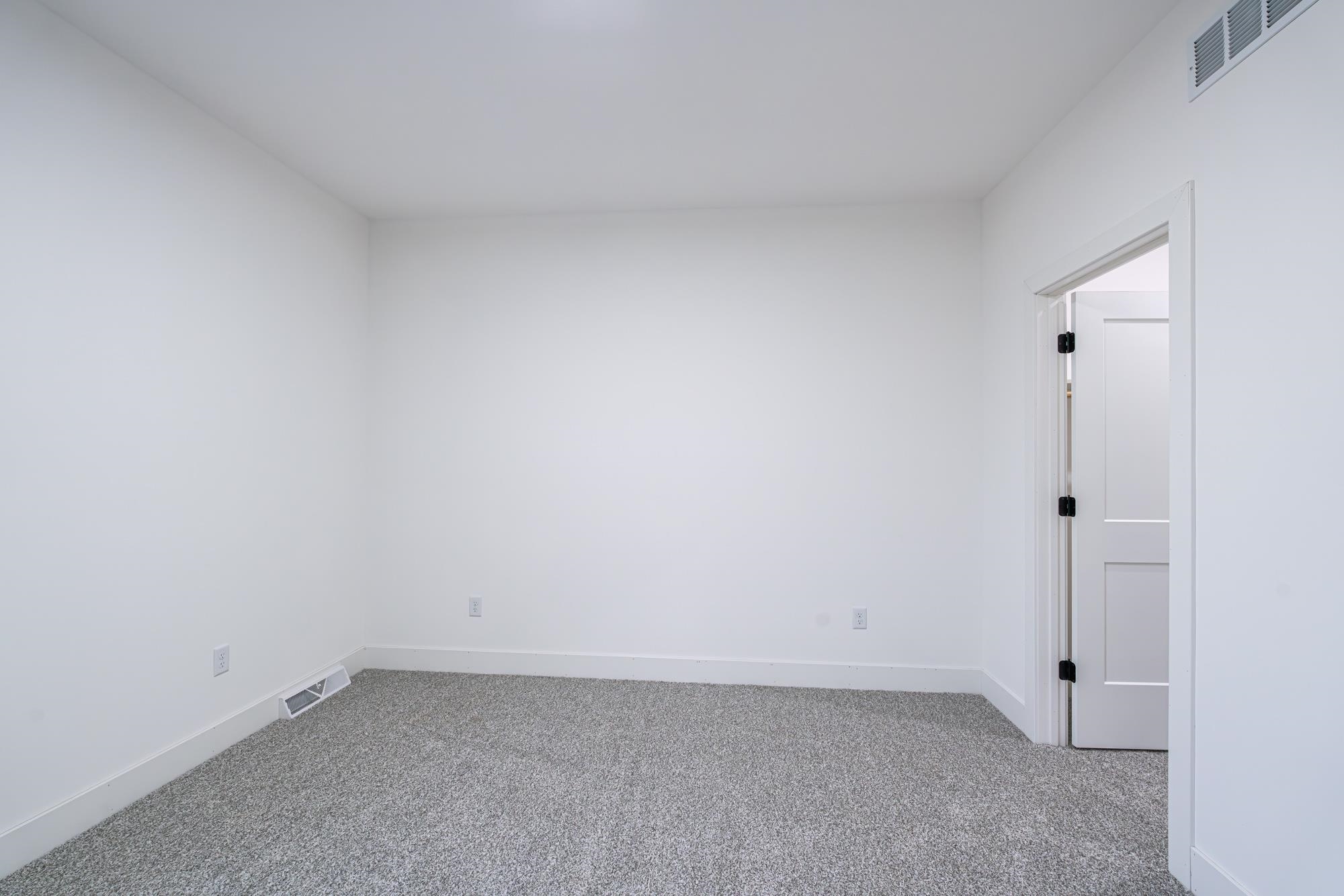 N6328 Psalms Albany, WI 53502 - Photo 18 of 45