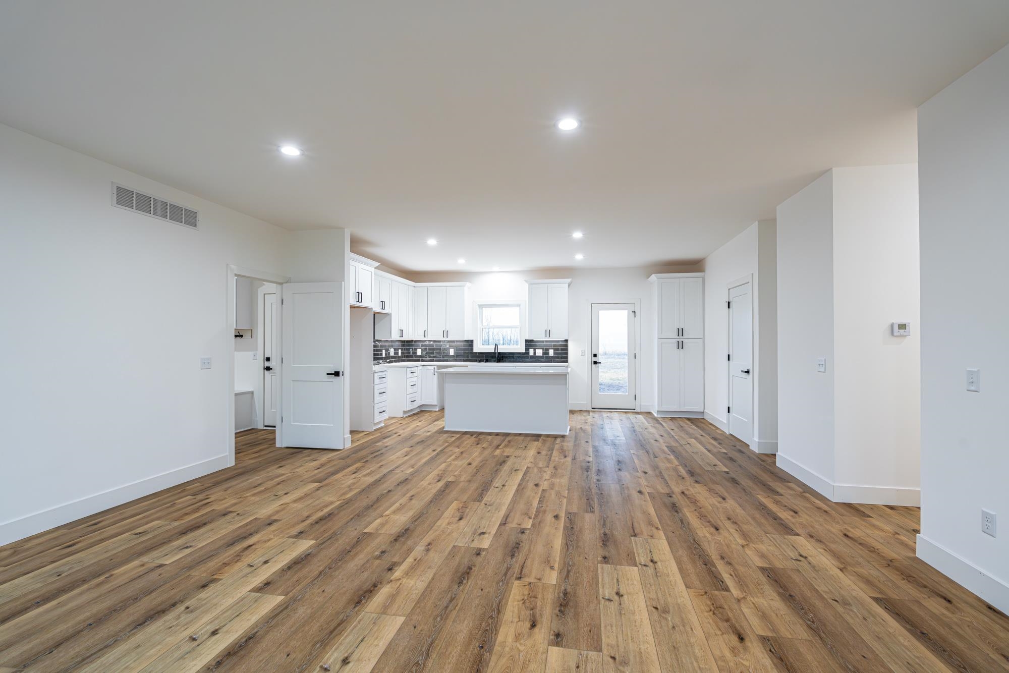 N6328 Psalms Albany, WI 53502 - Photo 3 of 45