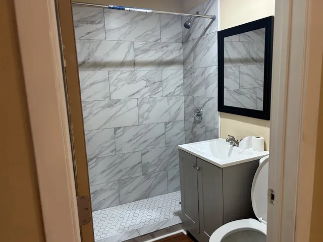 $858,000 | 819 East Guadalupe Street, La Grange, TX 78945