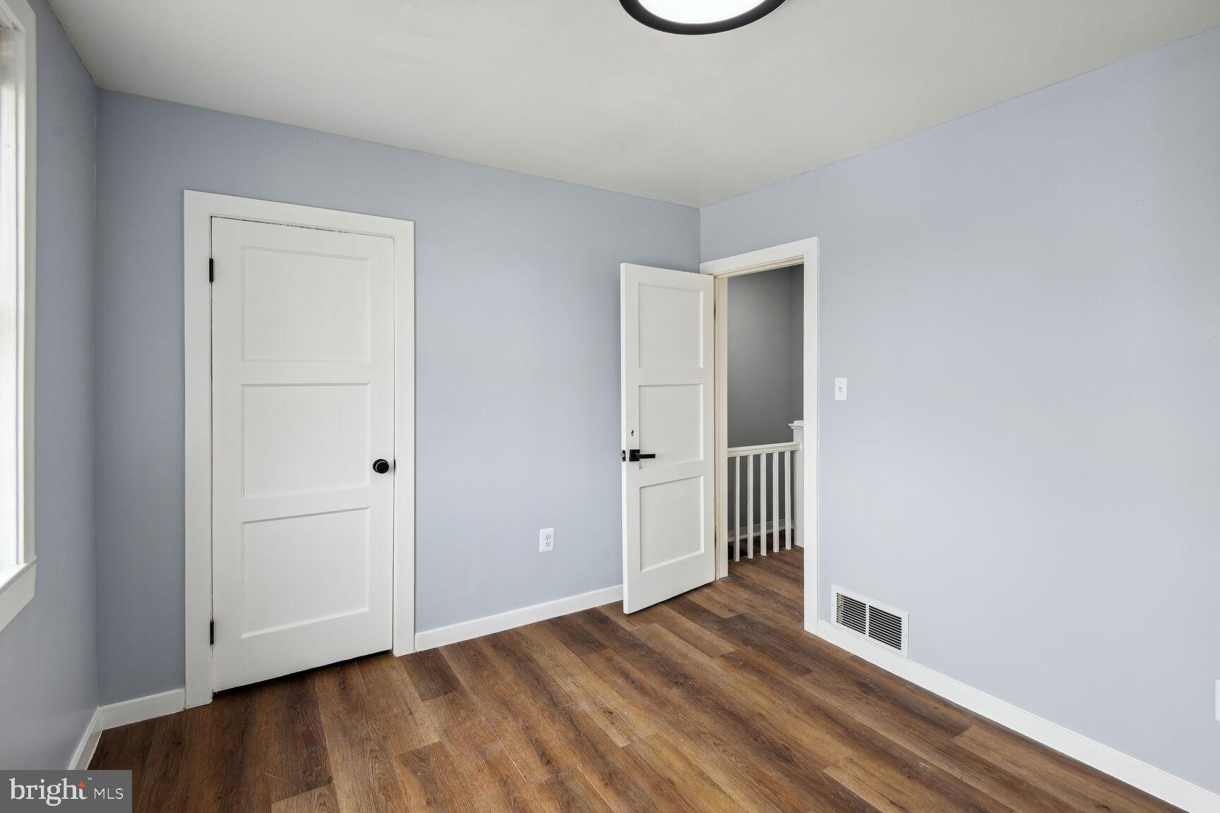 712 Roundview Road Brooklyn, MD 21225 - Photo 11 of 23 Main Bedroom