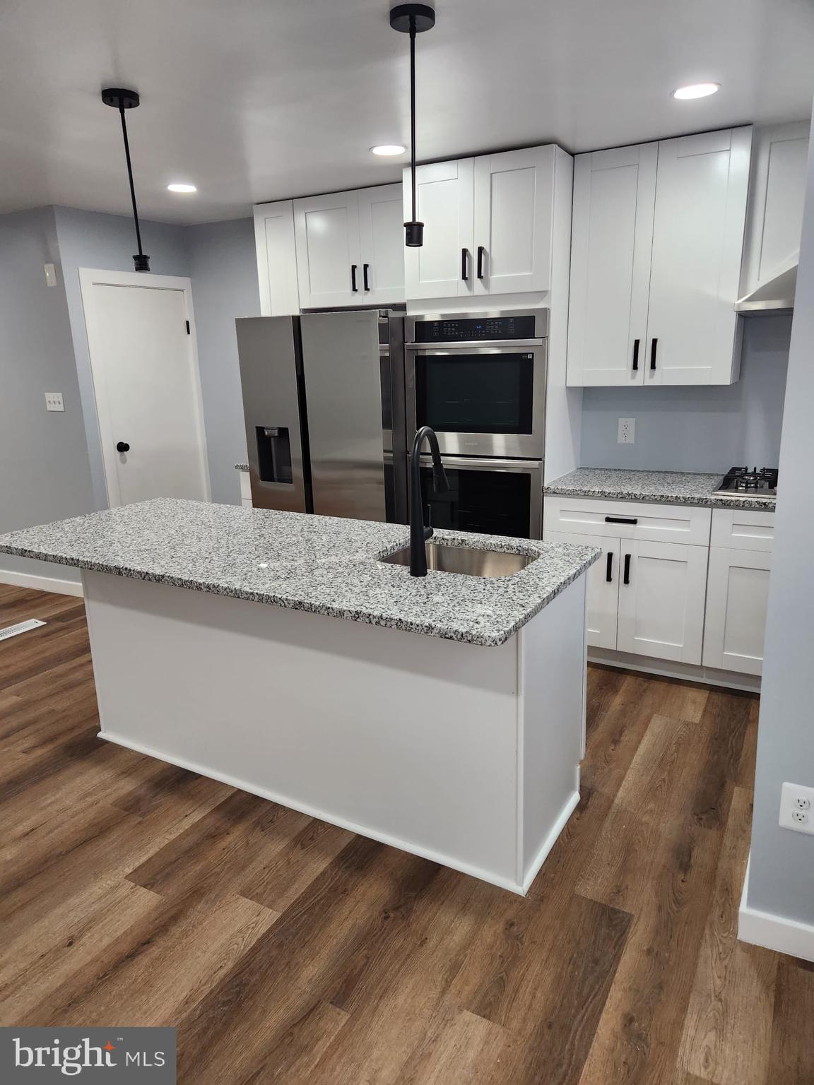 712 Roundview Road Brooklyn, MD 21225 - Photo 5 of 23