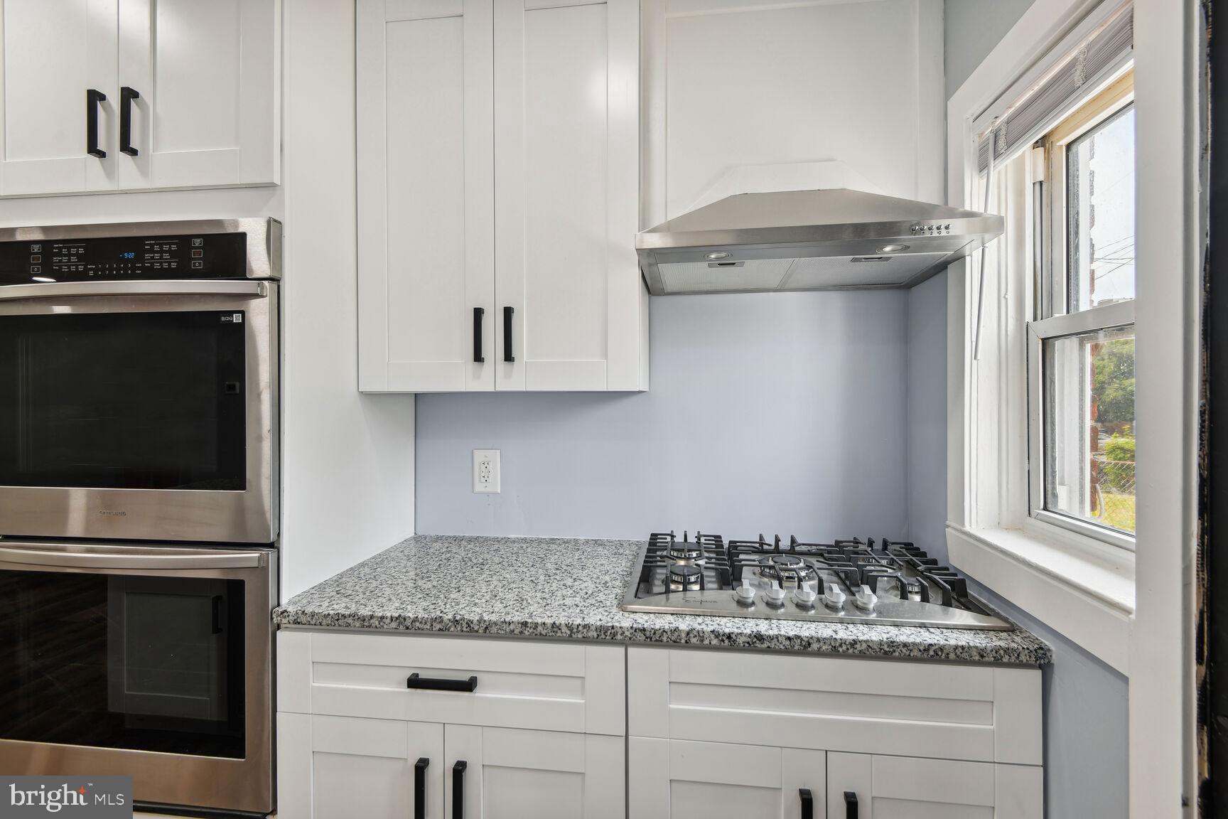 712 Roundview Road Brooklyn, MD 21225 - Photo 7 of 23 Kitchen