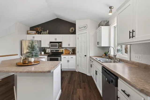 $399,000 | 1319 Angel Avenue Southwest, Watertown, MN 55388