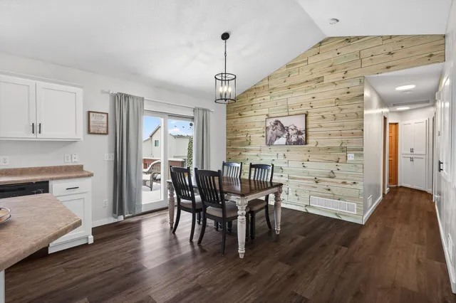 $399,000 | 1319 Angel Avenue Southwest, Watertown, MN 55388