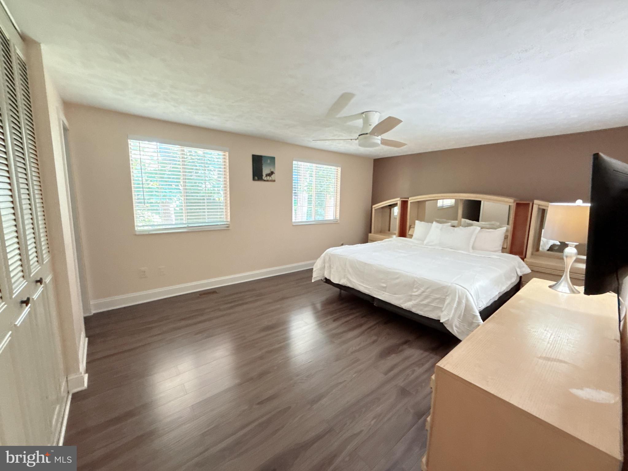 5731 Heming Avenue Springfield, VA 22151 - Photo 11 of 30 Gallery Image 11