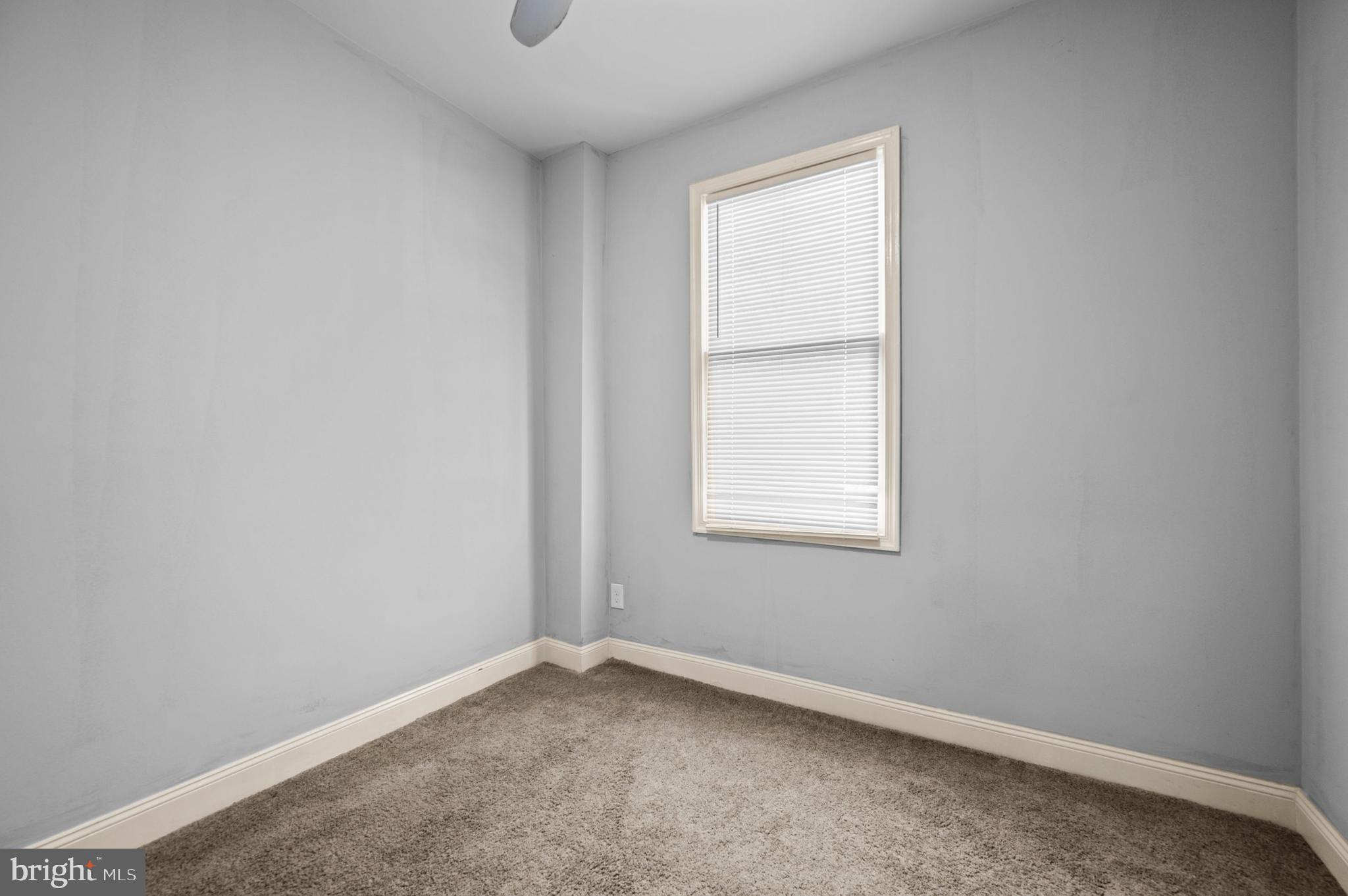 2818 North Swanson Street Philadelphia, PA 19134 - Photo 12 of 16