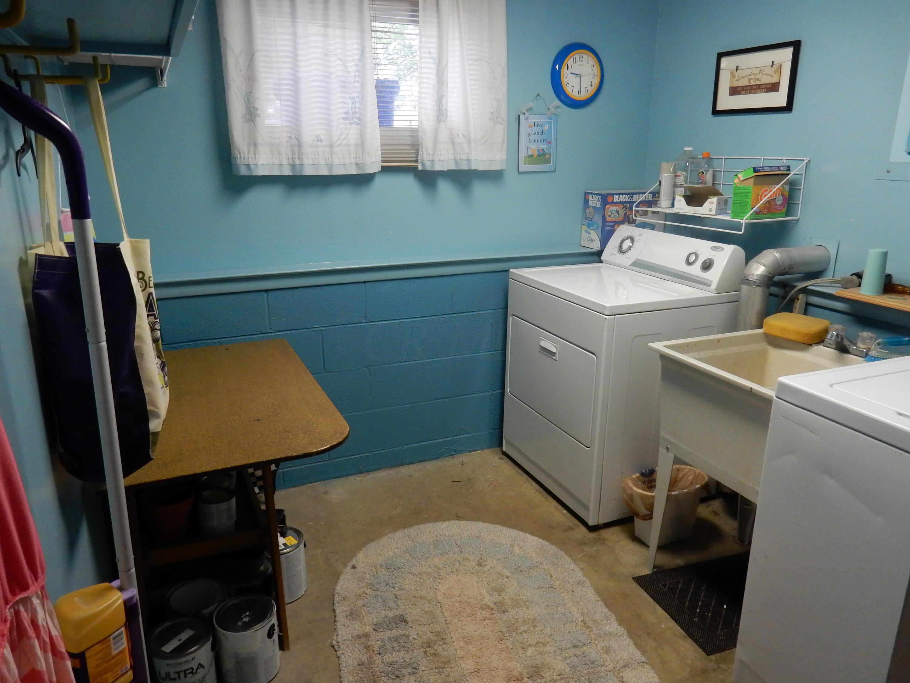 1370 Country Club Road Columbus, OH 43227 - Photo 21 of 25 Gallery Image 21