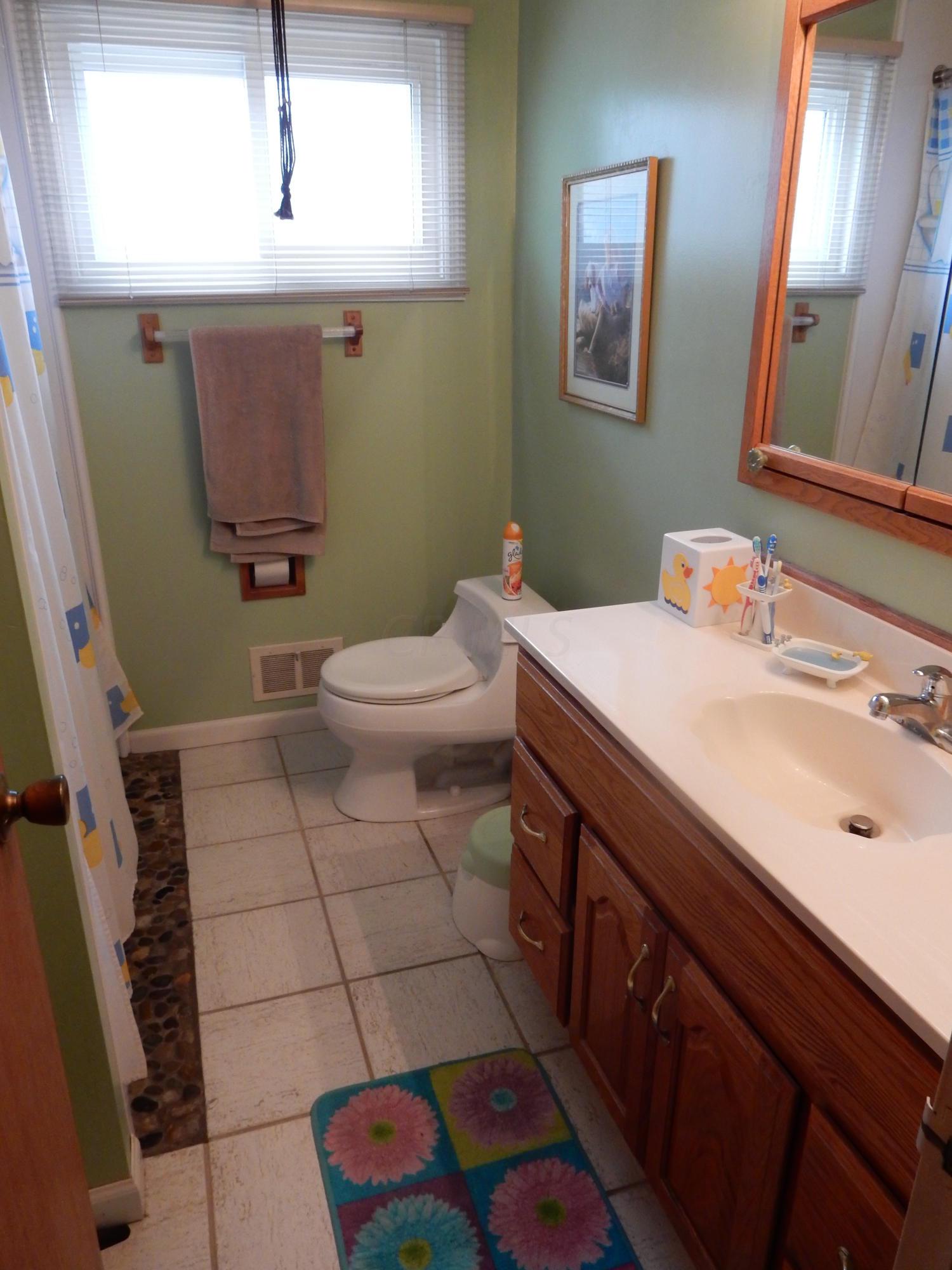 1370 Country Club Road Columbus, OH 43227 - Photo 8 of 25 Gallery Image 8
