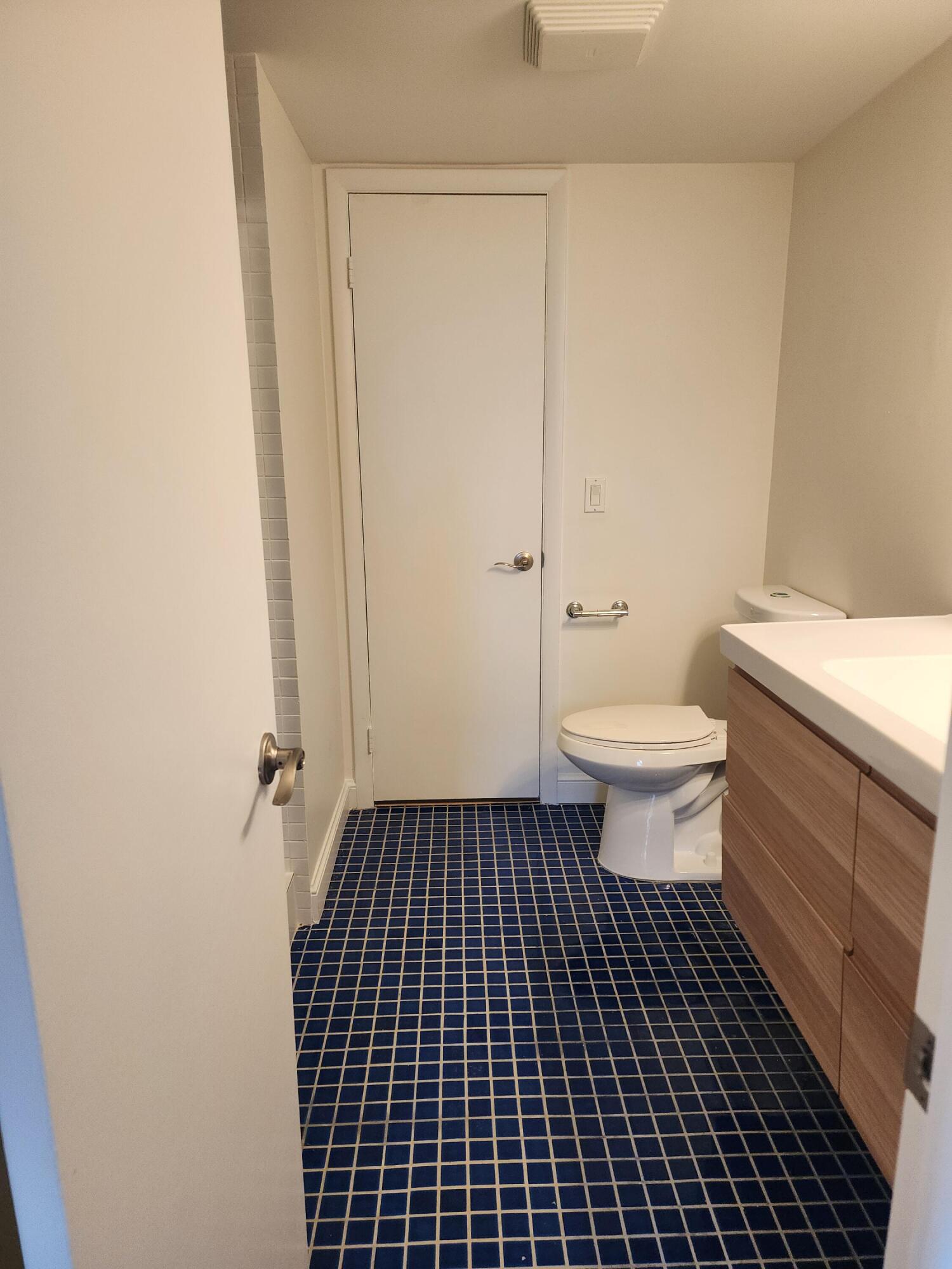 6699 Northwest 2nd Avenue, Unit 216 Boca Raton, FL 33487 - Photo 6 of 24 06_beyc69f4e75166ad3