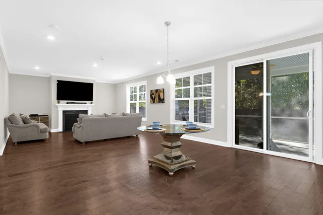 $599,999 | 320 Long Pier Street, Summerville, SC 29486