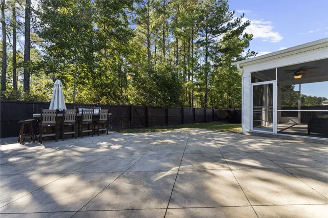 $599,999 | 320 Long Pier Street, Summerville, SC 29486