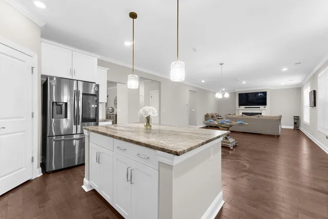 $599,999 | 320 Long Pier Street, Summerville, SC 29486