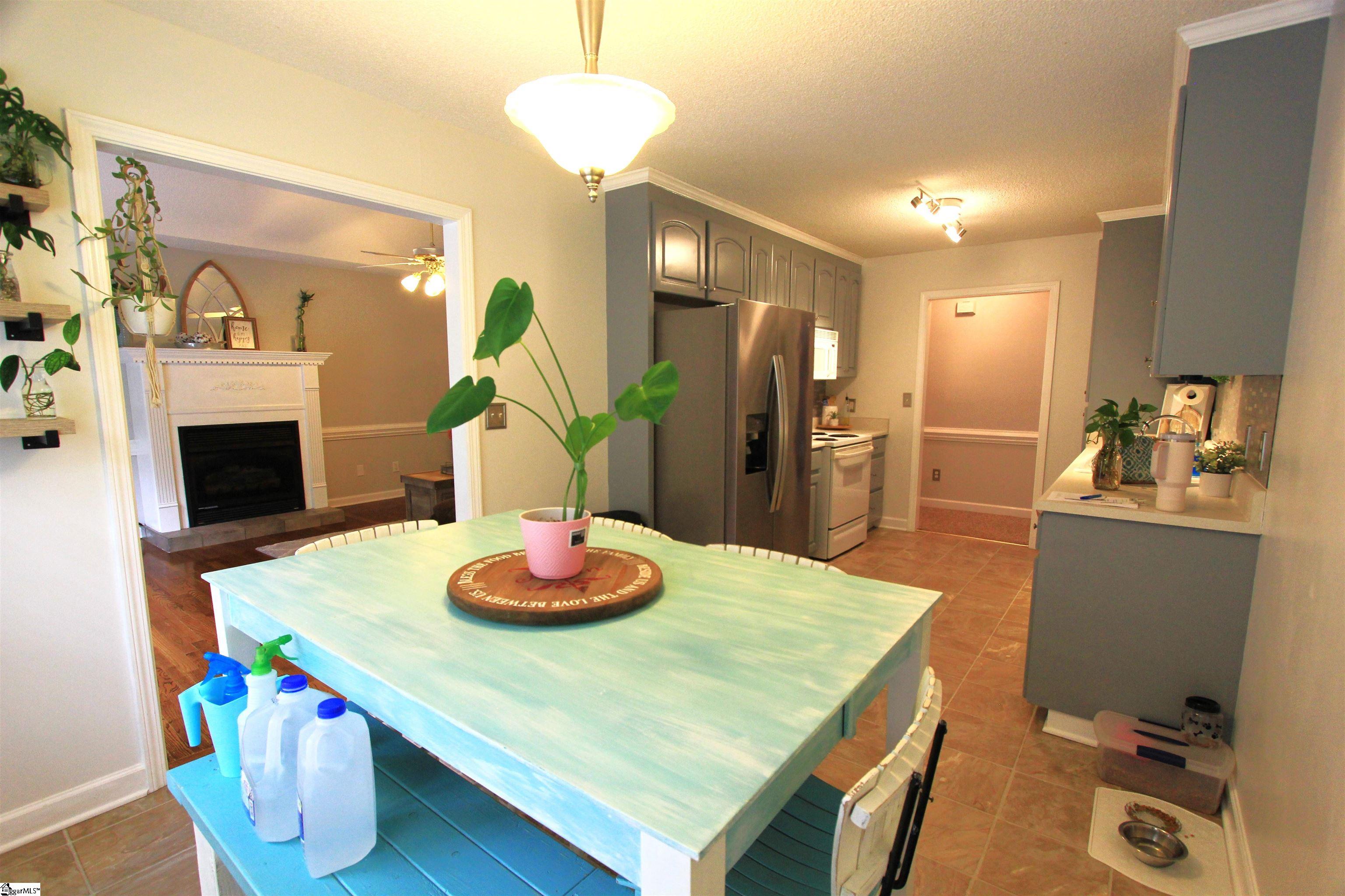507 Hammett Road Wellford, SC 29385 - Photo 14 of 36