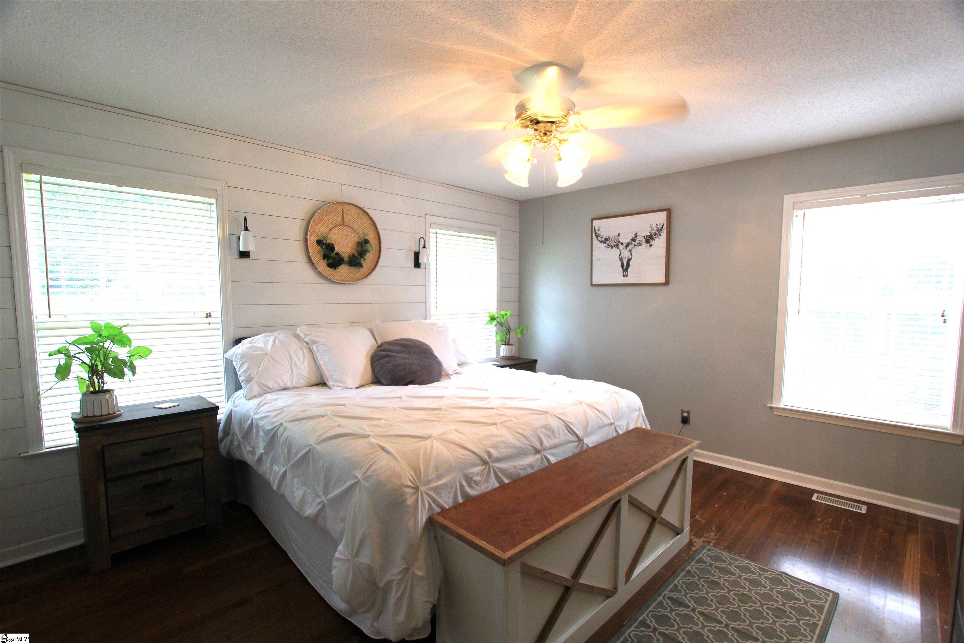 507 Hammett Road Wellford, SC 29385 - Photo 15 of 36