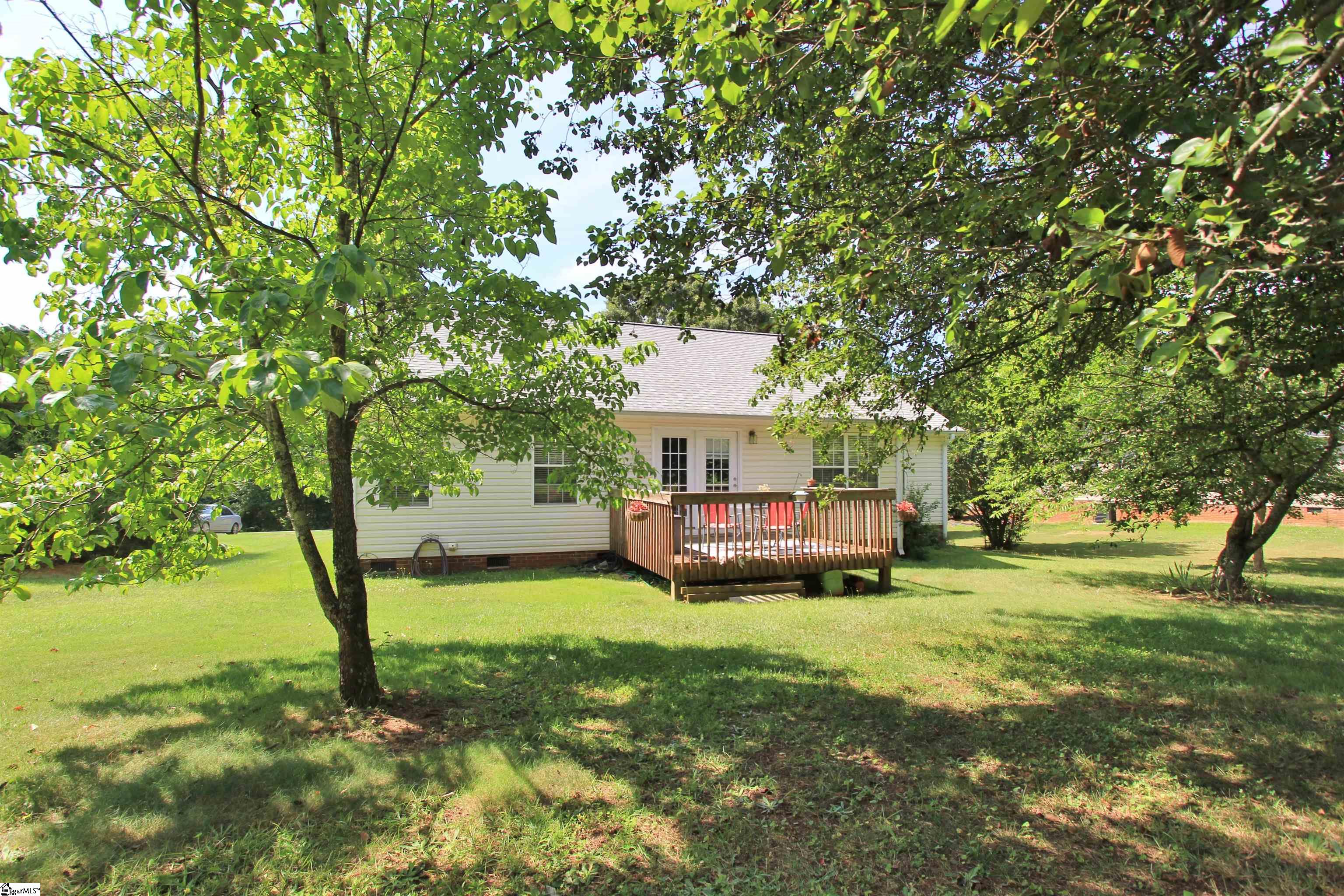 507 Hammett Road Wellford, SC 29385 - Photo 35 of 36