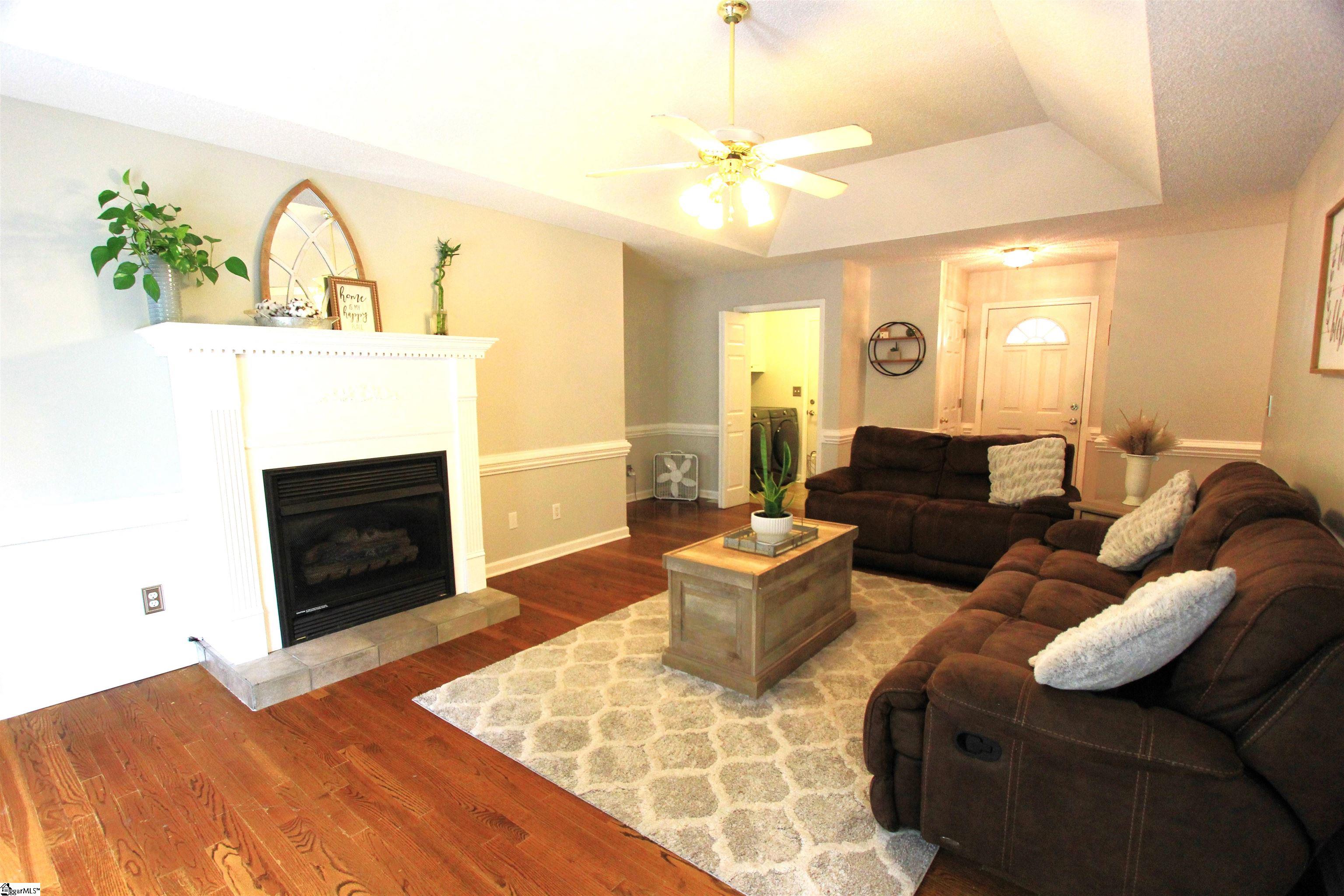507 Hammett Road Wellford, SC 29385 - Photo 7 of 36