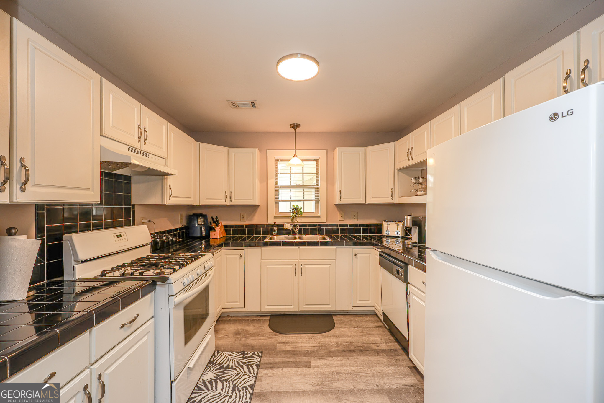615 Fischer Road Sharpsburg, GA 30277 - Photo 69 of 92 Gallery Image 69