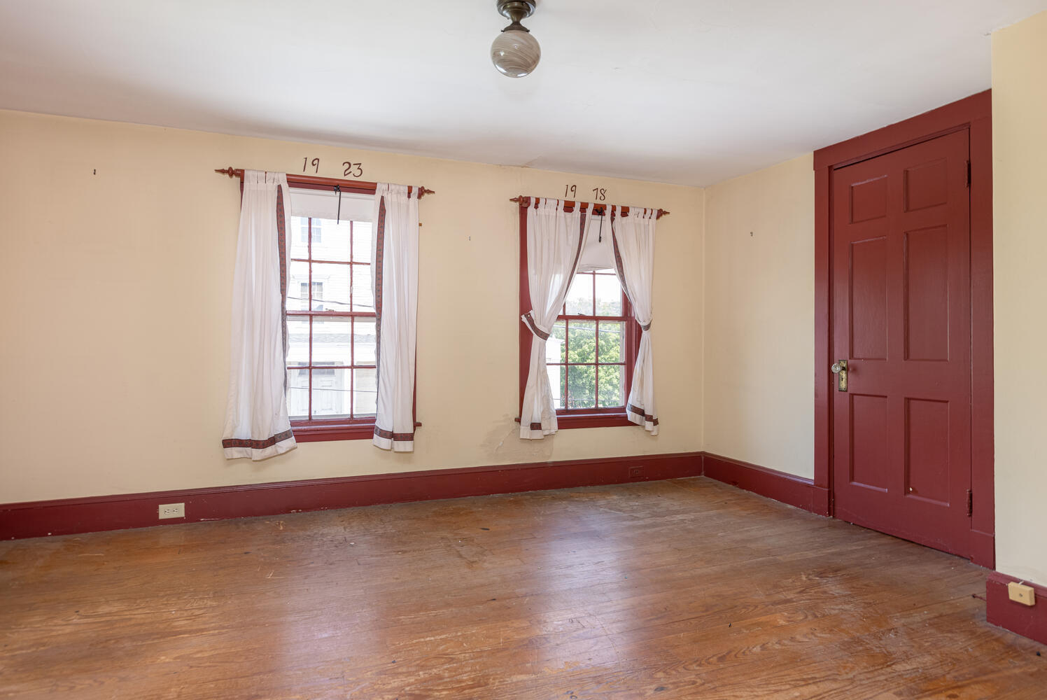 82 High Street Portland, ME 04101 - Photo 22 of 29 Bedroom #2