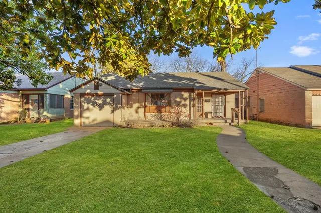 $1,975 | 806 Buckalew Street, Dallas, TX 75208