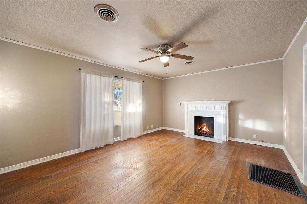 806 Buckalew Street Dallas, TX 75208 - Photo 5 of 23