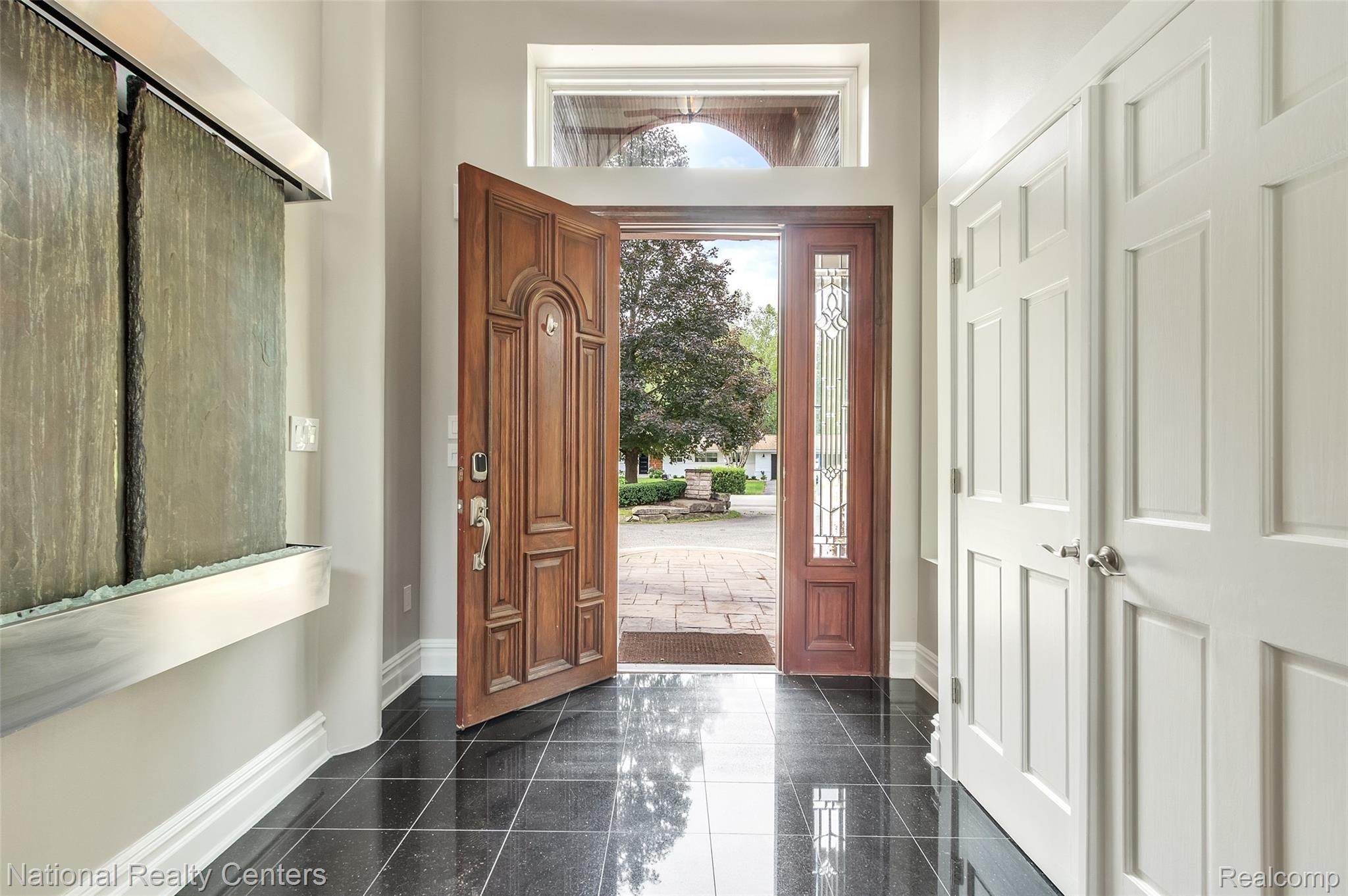 4530 Pickering Road Bloomfield Hills, MI 48301 - Photo 8 of 87 Lang-Estates-Clarkston-4530-Pickering-Rd-Luxury-Home-For-Sale-Bloomfield-Hills (8).jpg