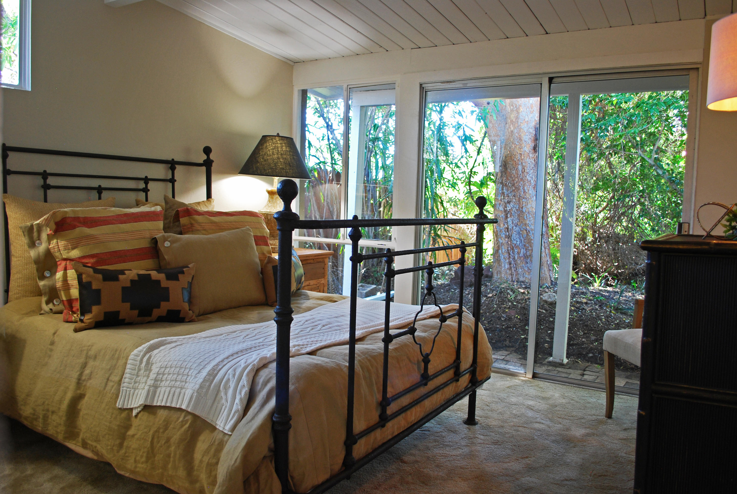 83 Cardinal Avenue Goleta, CA 93117 - Photo 9 of 17 a bedroom with furniture and a window