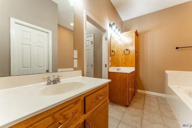 $337,500 | 37700 Walker North Road, Walker, LA 70785