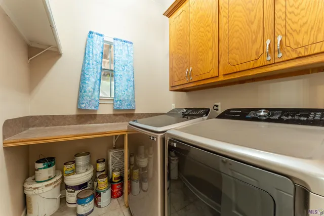 $337,500 | 37700 Walker North Road, Walker, LA 70785