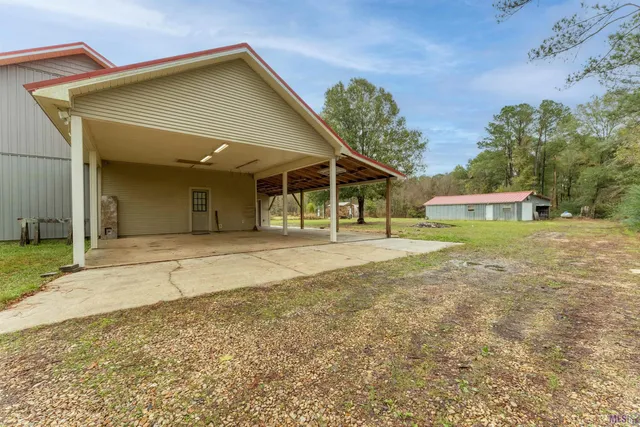 $337,500 | 37700 Walker North Road, Walker, LA 70785