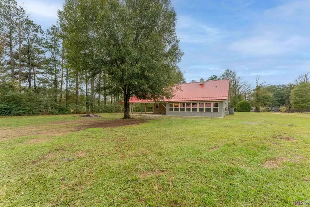 $337,500 | 37700 Walker North Road, Walker, LA 70785