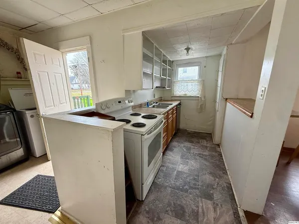 $28,900 | 733 Buchanan Street, Carthage, IL 62321