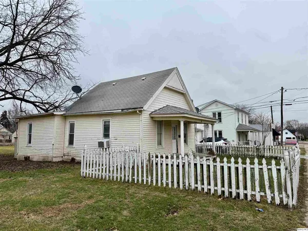 $28,900 | 733 Buchanan Street, Carthage, IL 62321