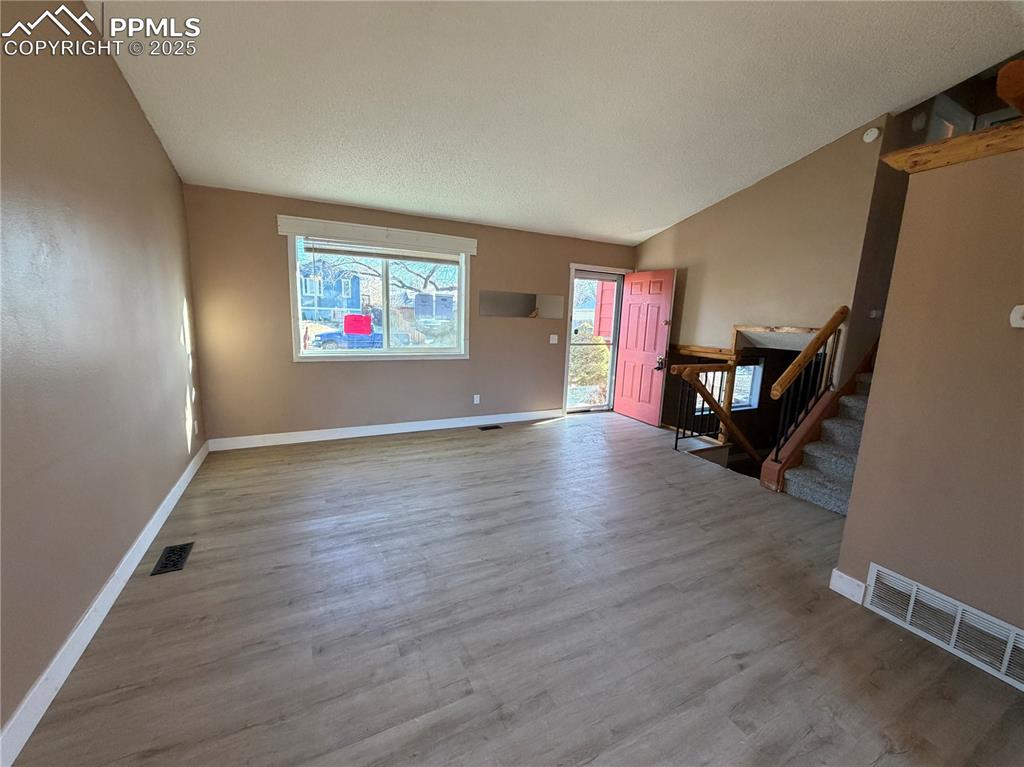 2142 Addison Street Colorado Springs, CO 80916 - Photo 7 of 20