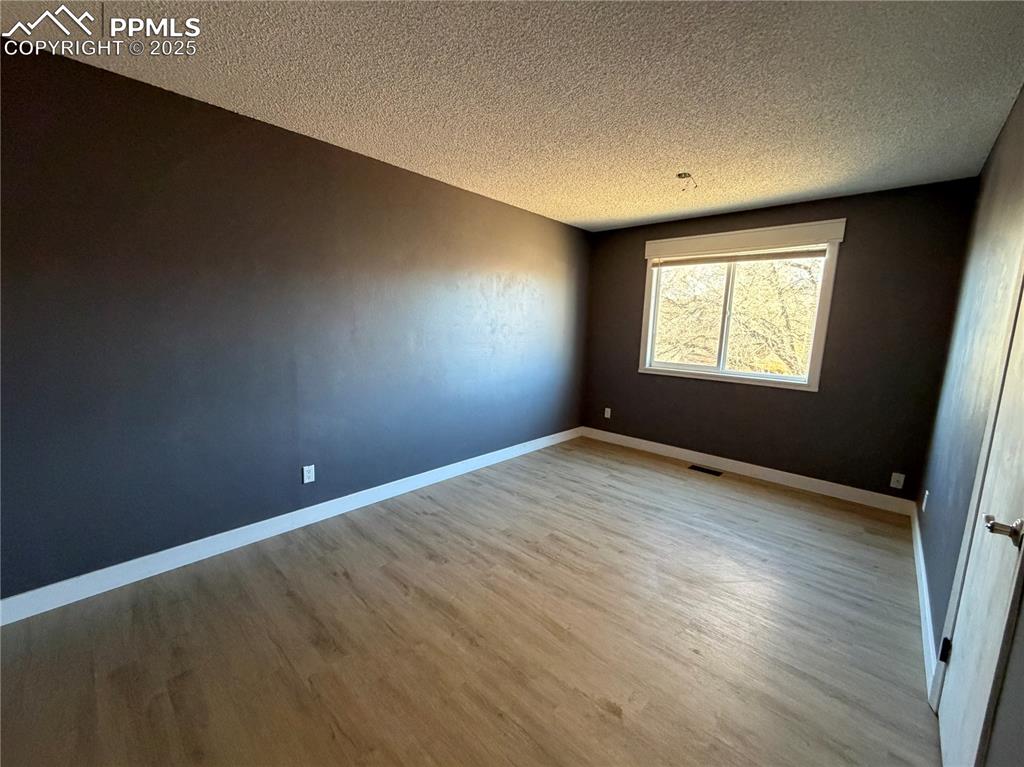 2142 Addison Street Colorado Springs, CO 80916 - Photo 9 of 20