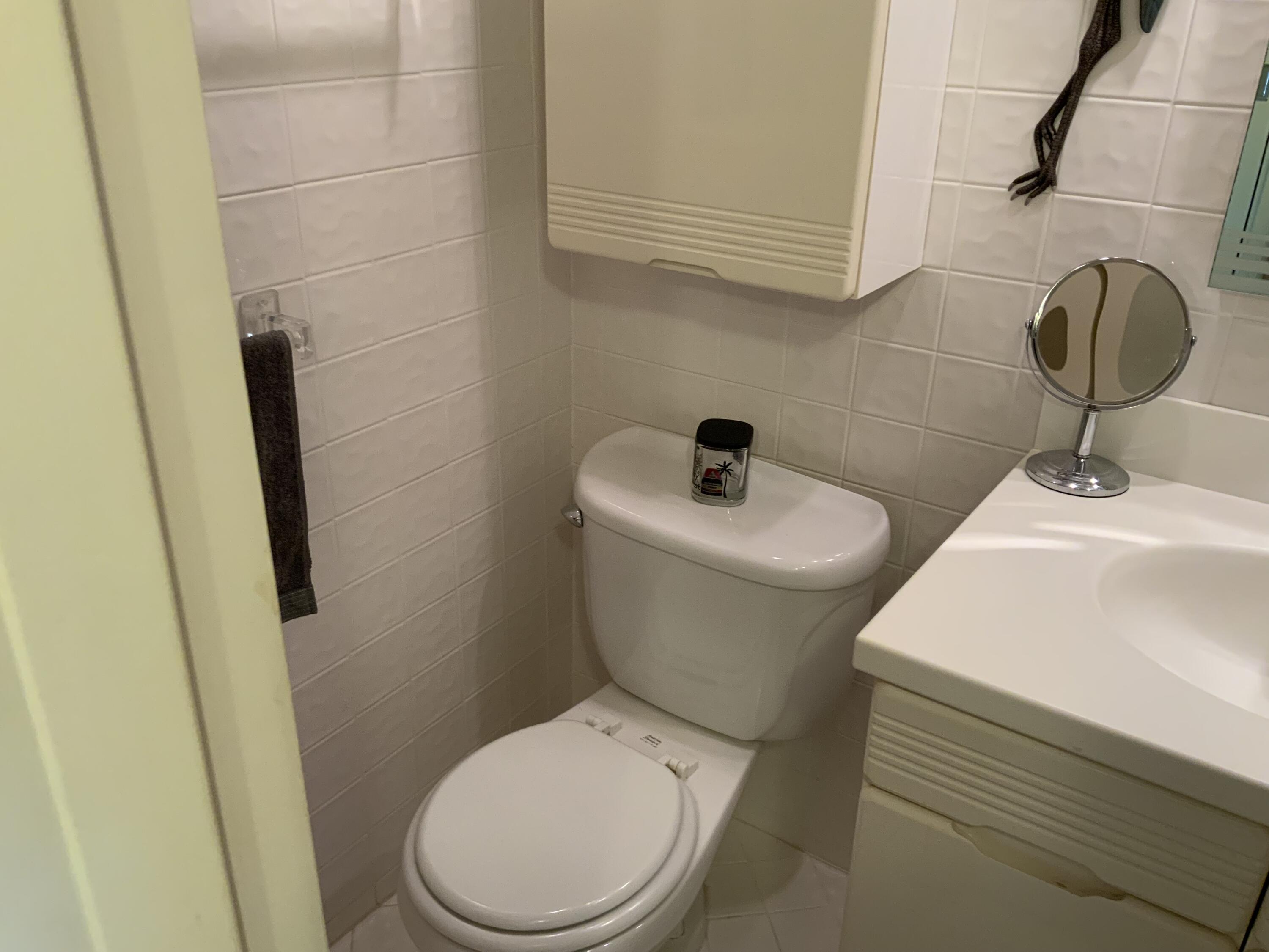 3053 Cornwall C, Unit 3053 Boca Raton, FL 33434 - Photo 16 of 23 IMG_1224