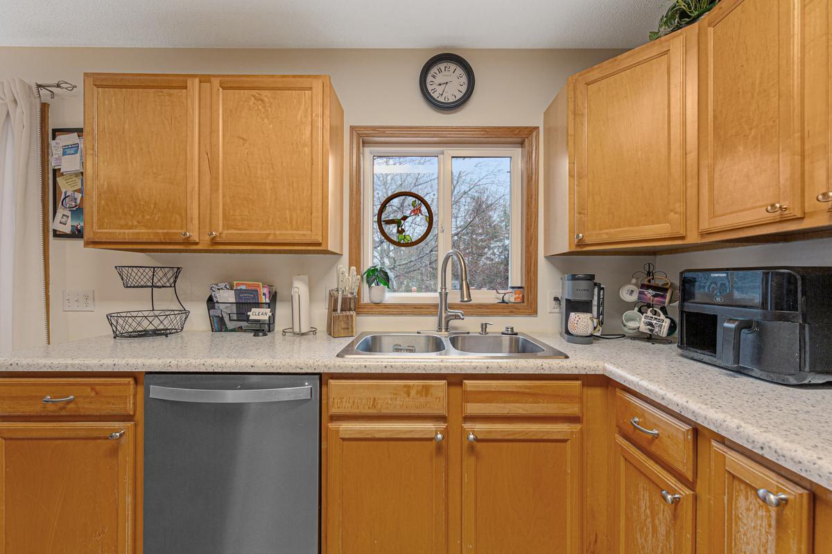1401 Autumn Drive Faribault, MN 55021 - Photo 20 of 38