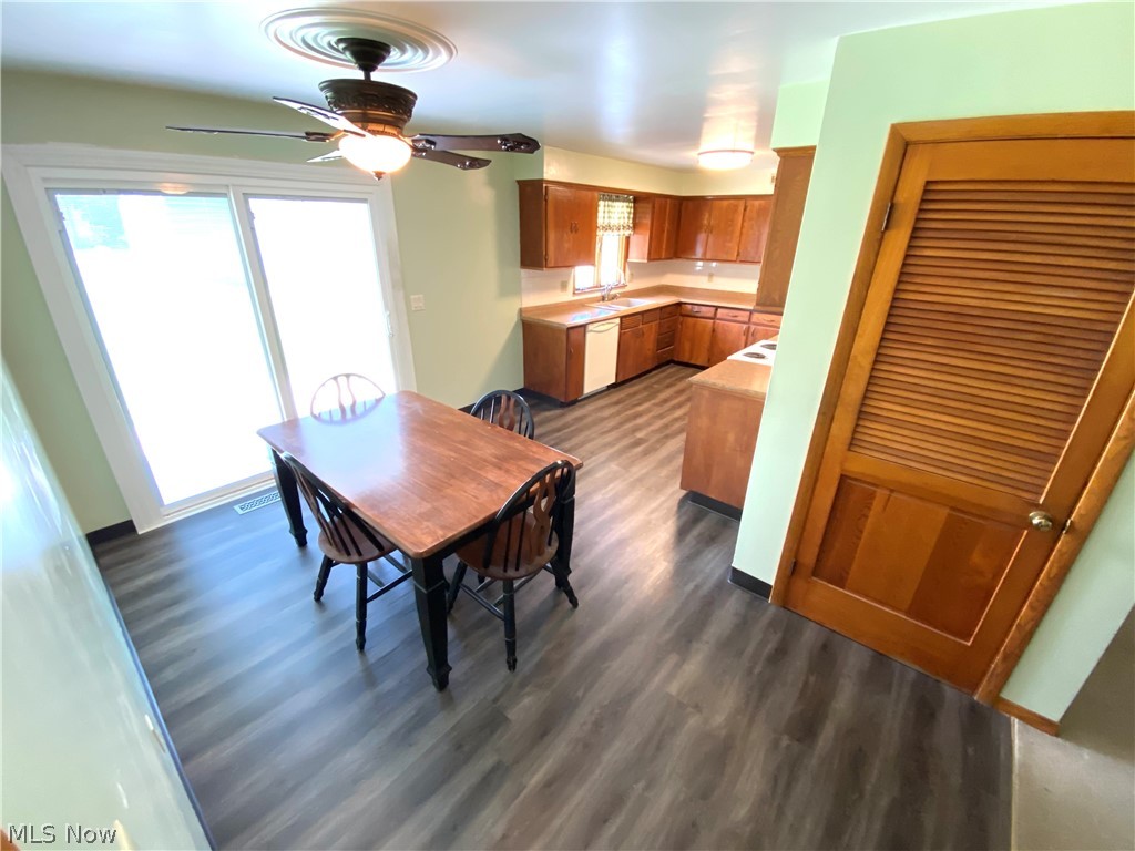 698 Carson Salt Springs Road Warren, OH 44481 - Photo 6 of 33 Gallery Image 6
