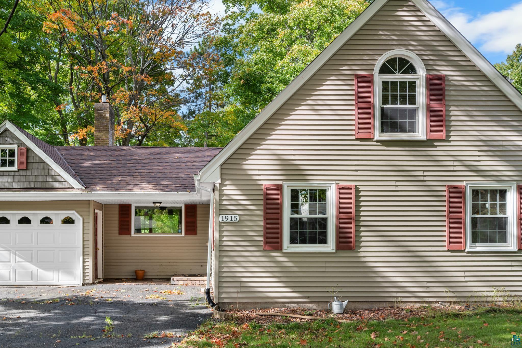1915 Hartley Road Duluth, MN 55803 - Photo 3 of 45 Gallery Image 3