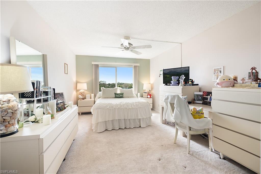 4380 27th Court Southwest, Unit 406 Naples, FL 34116 - Photo 9 of 17