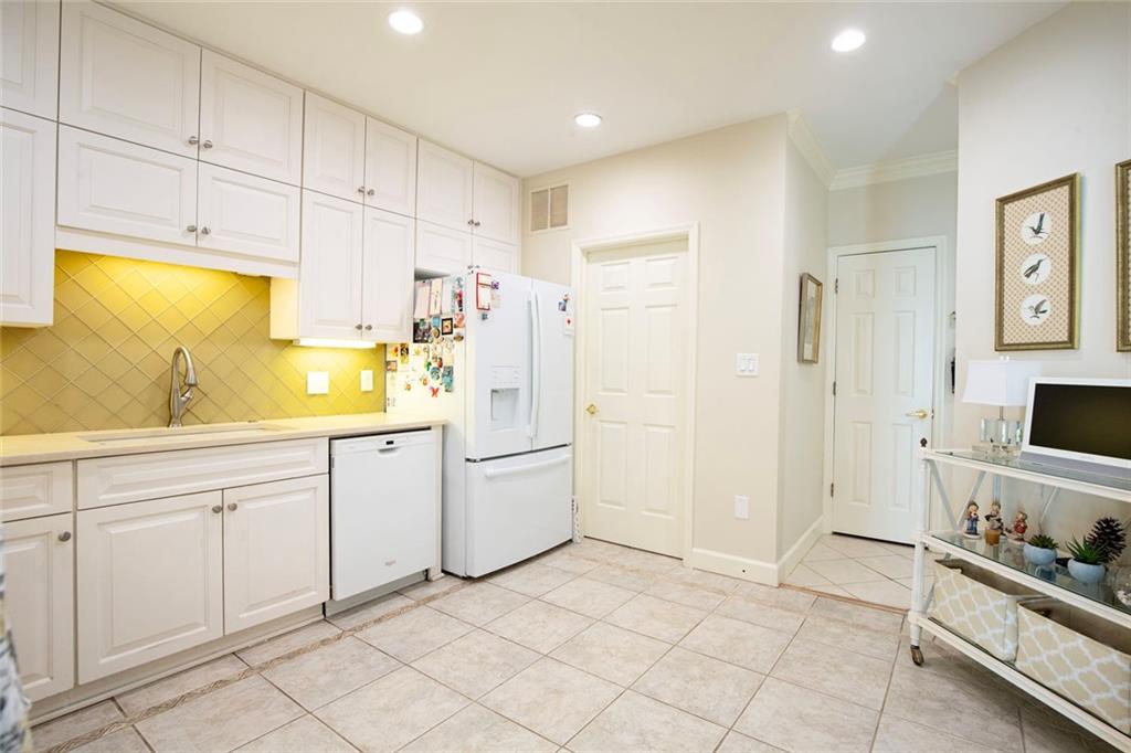 5312 Brooke Ridge Drive Atlanta, GA 30338 - Photo 14 of 42