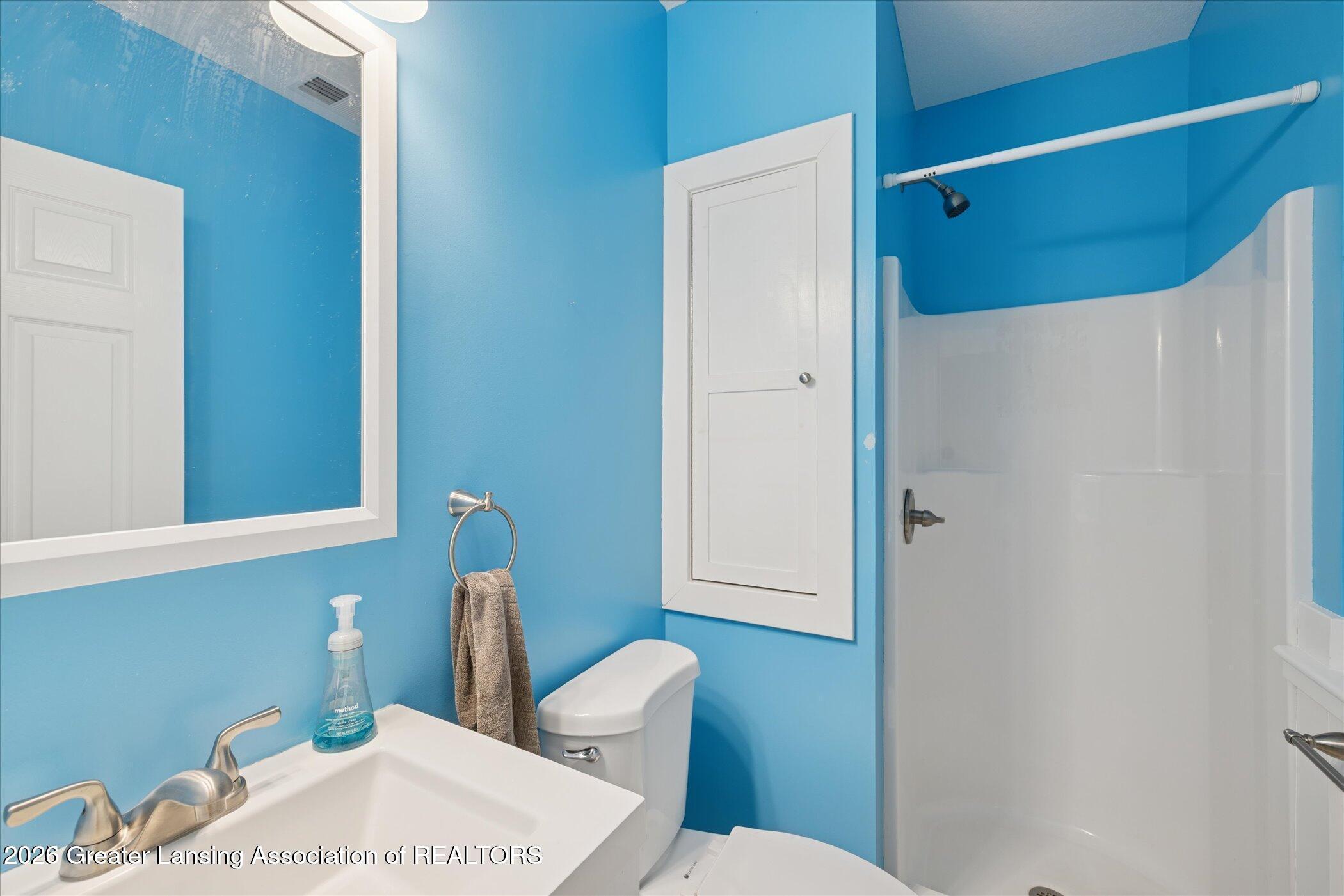 2300 North Watson Road St. Johns, MI 48879 - Photo 30 of 42 20251121214015341717000000-o