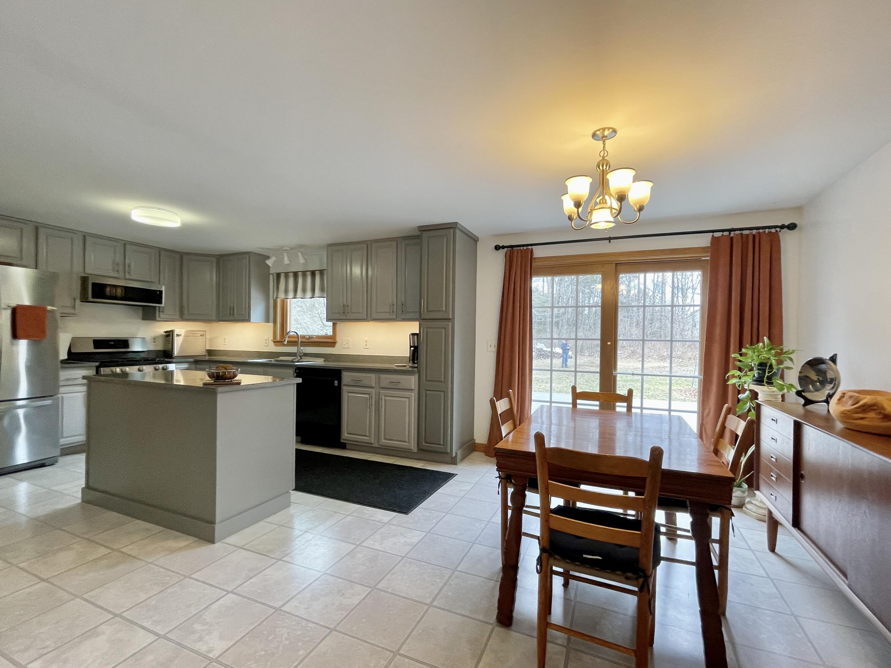 56 Durham Road Brunswick, ME 04011 - Photo 20 of 68 IMG_0387(1)