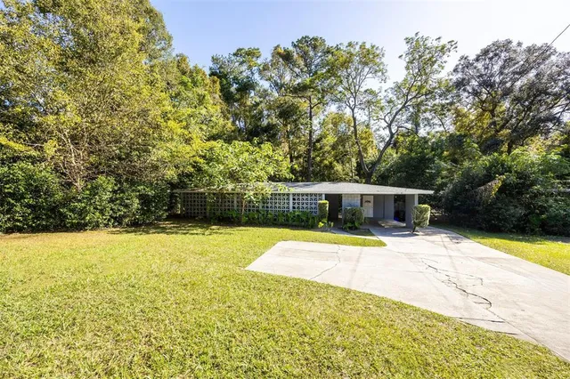 $2,200 | 749 Northwest 34th Street, Gainesville, FL 32607