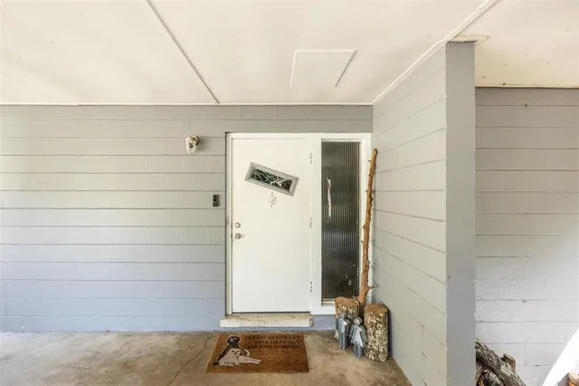 $2,200 | 749 Northwest 34th Street, Gainesville, FL 32607