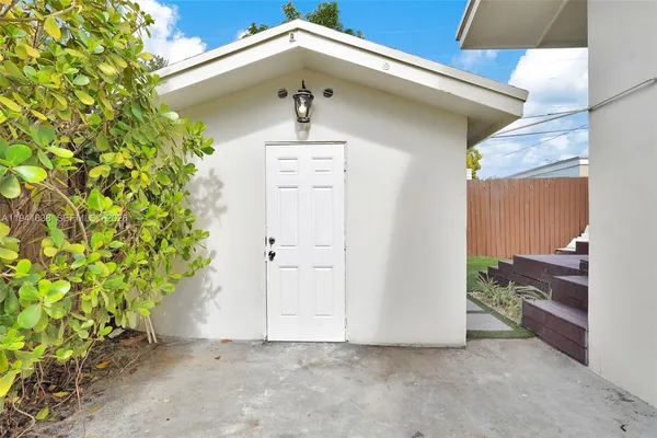 $1,150,000 | 37 Northwest 47th Street, Miami, FL 33127