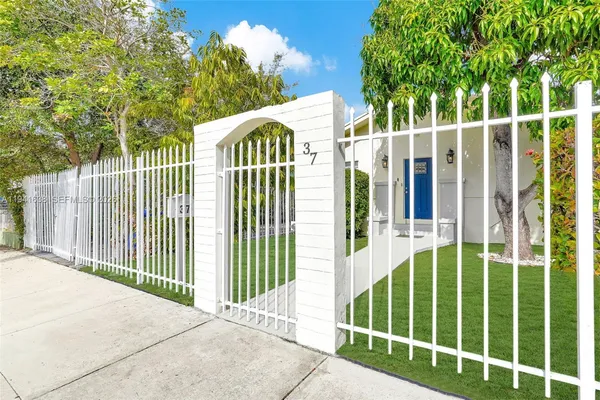 $1,150,000 | 37 Northwest 47th Street, Miami, FL 33127