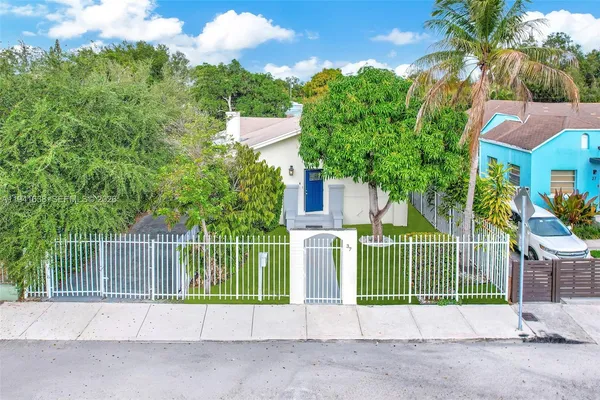 $1,150,000 | 37 Northwest 47th Street, Miami, FL 33127