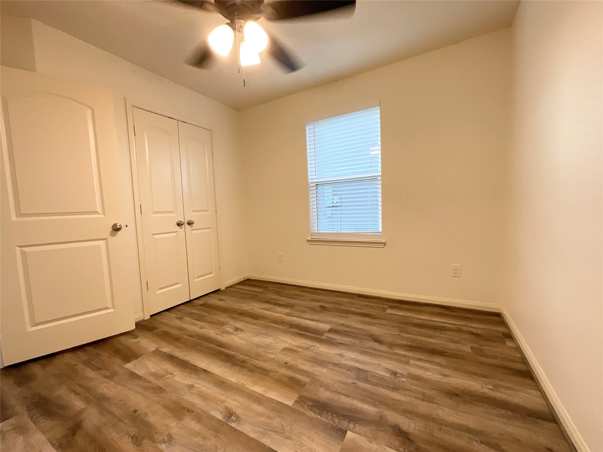 5739 Rainbow Rd. Baytown, TX 77523 - Photo 4 of 22