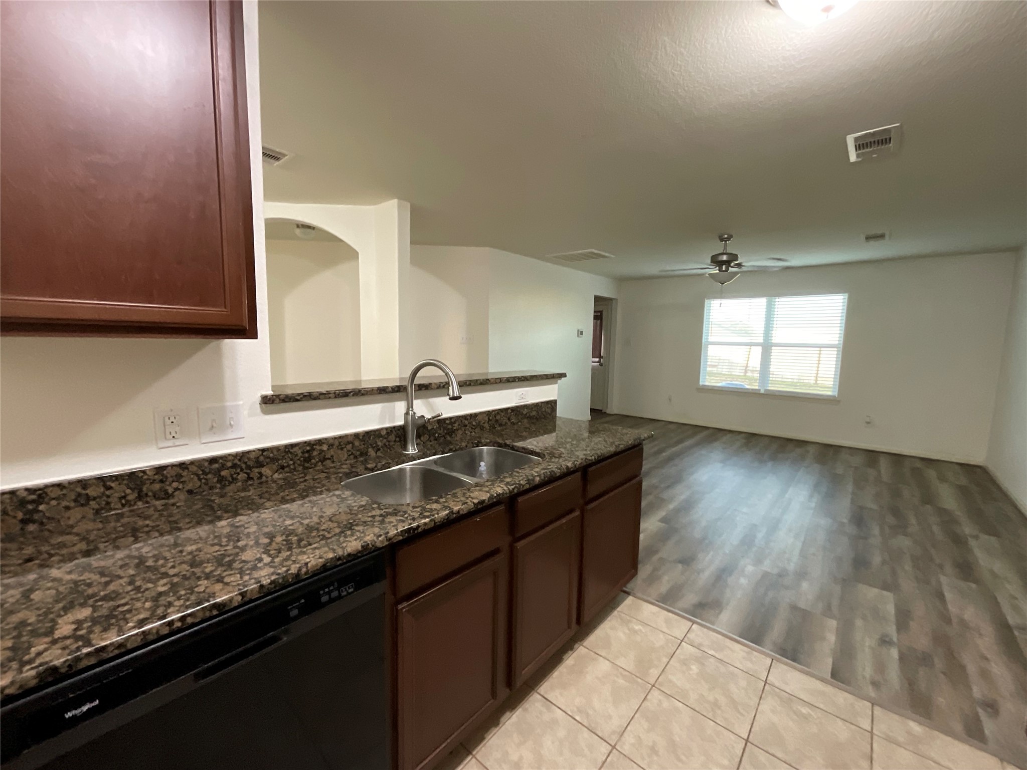 5739 Rainbow Rd. Baytown, TX 77523 - Photo 10 of 22