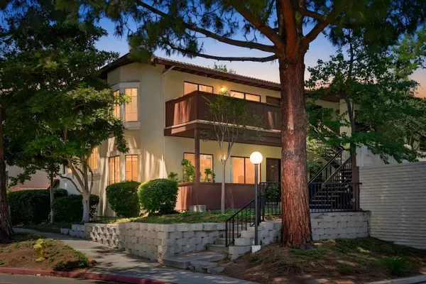 $899,999 | 448 Costa Mesa Terrace, Unit A, Sunnyvale, CA 94085